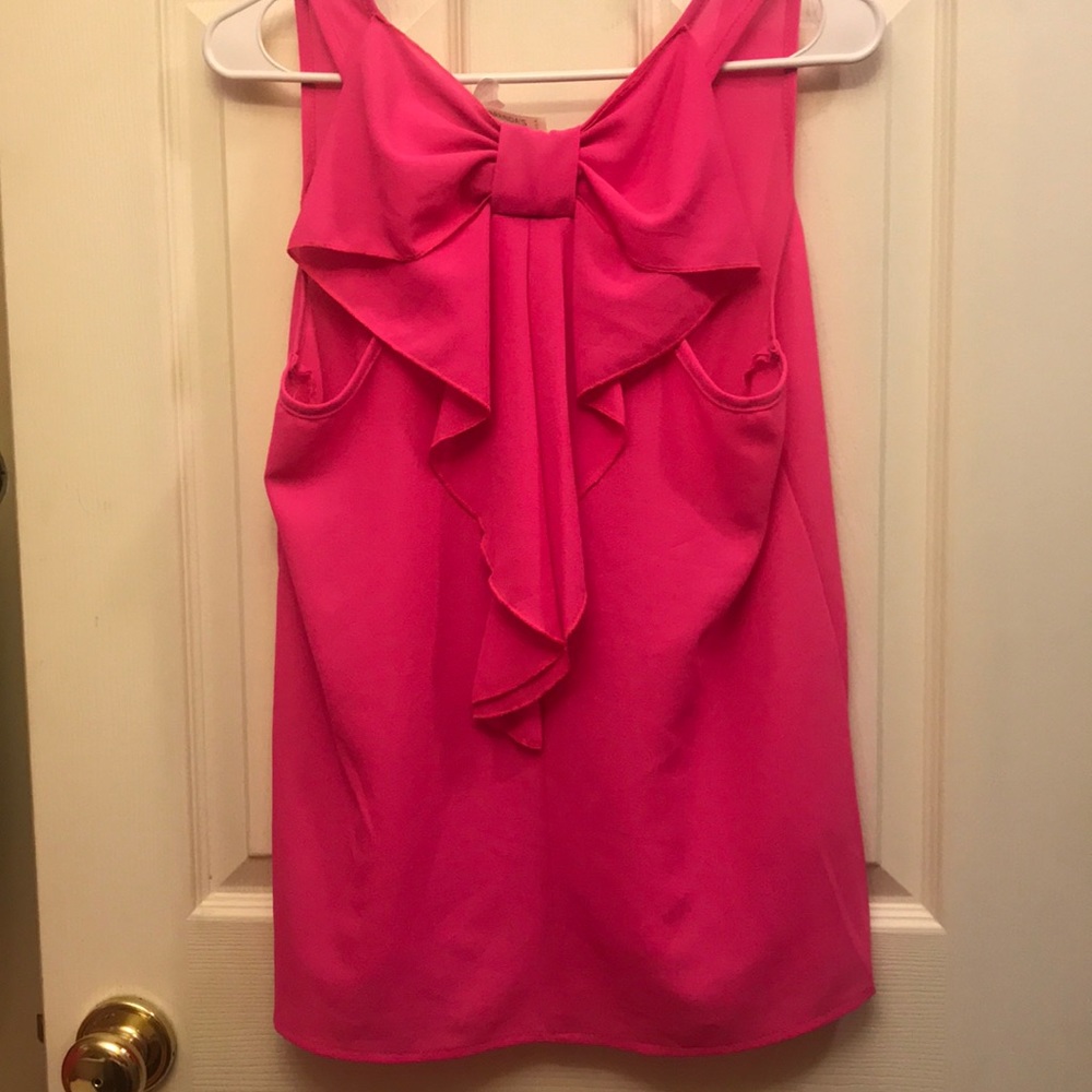 Hot pink bow tank❤️